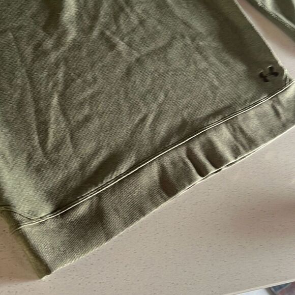 Under Armour 1/4 Zip Light Fleece Pullover Sz. M - Picture 4 of 9